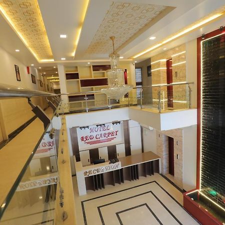 Hotel Sahib'S Red Carpet - Family & Corporate Hotel Chain 阿格拉 外观 照片