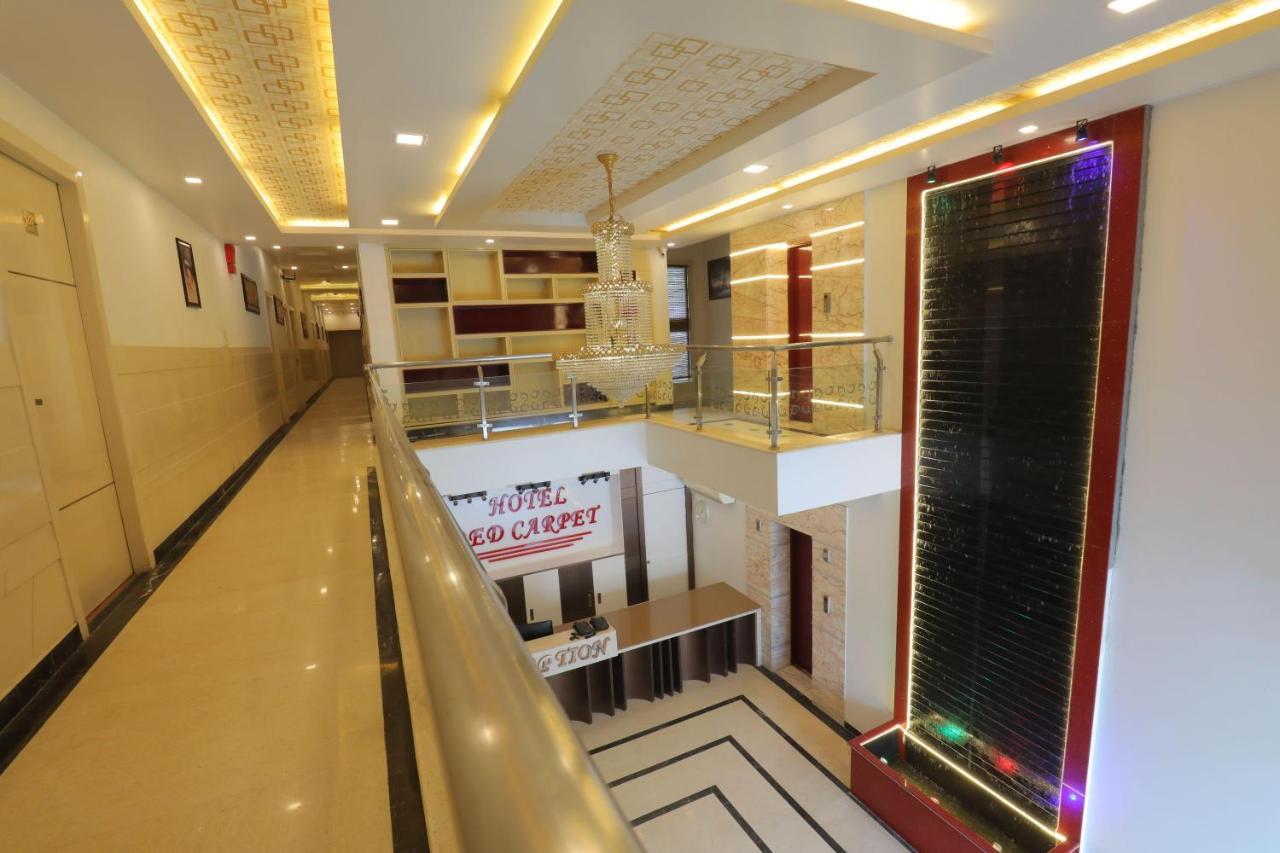 Hotel Sahib'S Red Carpet - Family & Corporate Hotel Chain 阿格拉 外观 照片